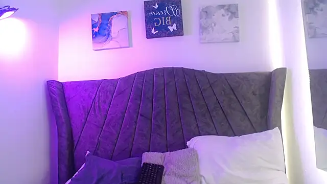 Angel adrien online show from 04/13/26, 12:54