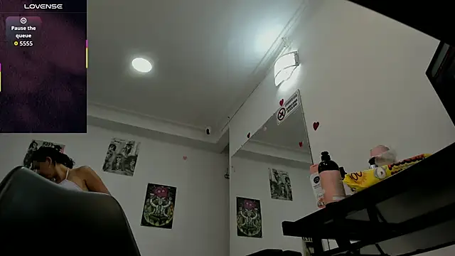 samantha milfs  online show from 03/25/26, 11:27