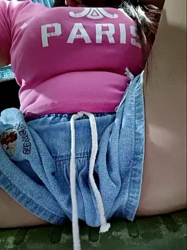 linhha23 online show from 03/07/26, 12:35