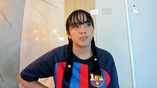 AlanaBlair  online show from 01/10/26, 07:37