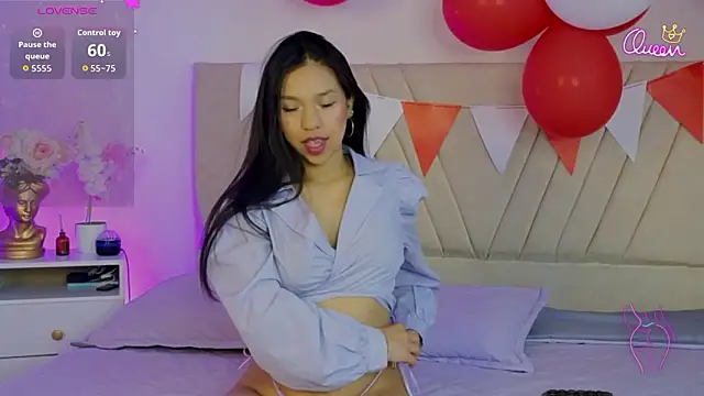 Snapshot of DulceRouss_ chatting on 03/04/26, 12:00 DulceRouss online show from 03/04/26, 12:00