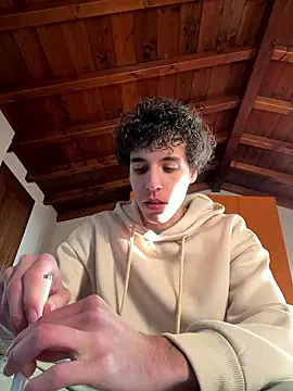 Snapshot of solo_deviz chatting on 01/08/26, 02:19 solo deviz online show from 01/08/26, 02:19