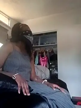 blackcheRRydiamondz online show from 01/06/26, 07:50