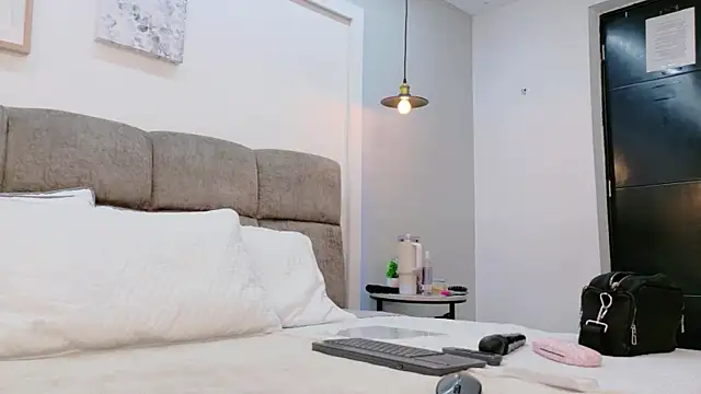 AlmaRose  online show from 07/12/26, 12:40