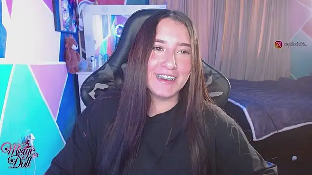 Mysticdooll69 online show from 07/10/26, 07:38