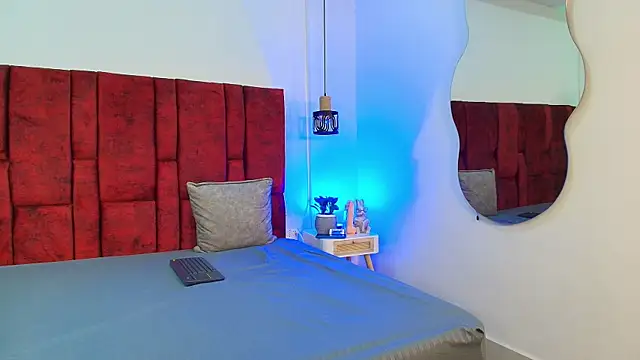 little amber online show from 01/13/26, 01:55