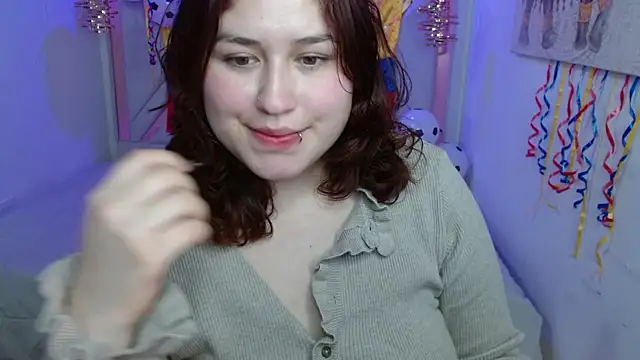 Snapshot of azul_veraa chatting on 06/22/26, 03:25 azul veraa online show from 06/22/26, 03:25