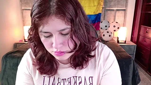 Snapshot of azul_veraa chatting on 06/25/26, 12:31 azul veraa online show from 06/25/26, 12:31