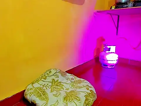 Snapshot of aunstin_mohamme chatting on 01/12/26, 04:18 aunstin mohamme online show from 01/12/26, 04:18