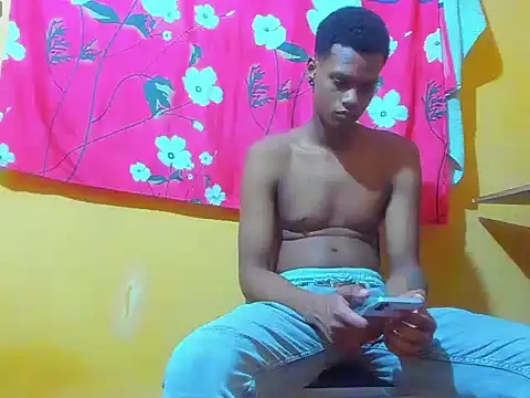 aunstin mohamme online show from 02/13/26, 03:24