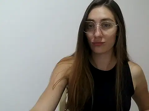 Noracherry online show from 02/13/26, 10:39