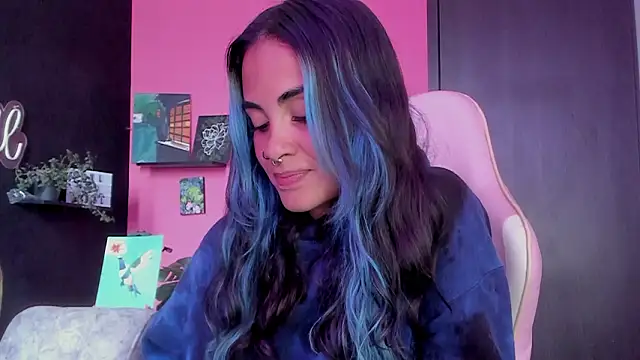 azula lillet online show from 02/23/26, 08:28