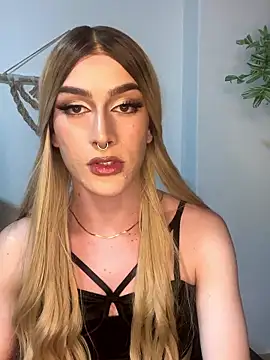 Snapshot of Alana_Stone chatting on 01/15/26, 03:00 Alana Stone online show from 01/15/26, 03:00