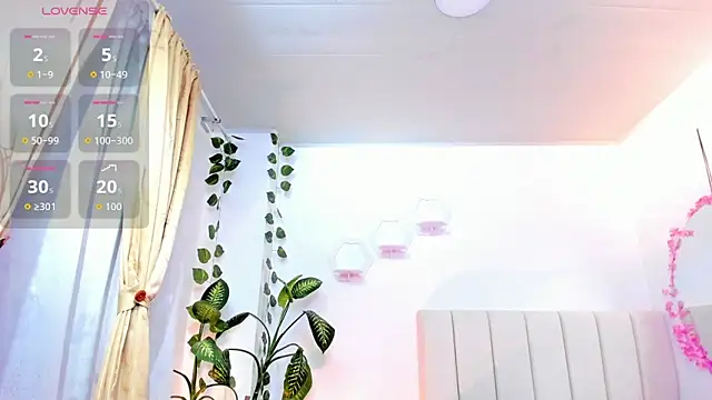 emily7  online show from 02/16/26, 06:26