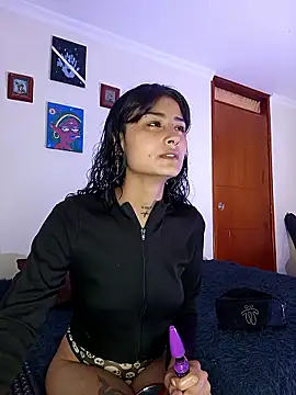 Lili clan10 online show from 01/07/26, 03:47