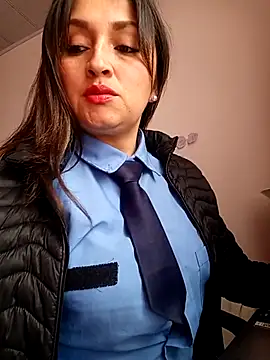 Snapshot of Alejandra_N chatting on 02/16/26, 02:02 Alejandra N online show from 02/16/26, 02:02