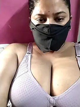 pinkisaha75 online show from 04/04/26, 01:37