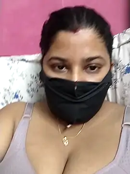 pinkisaha75 online show from 04/11/26, 12:31