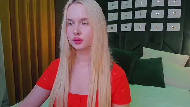 NicoletaCooper online show from 02/13/26, 11:28