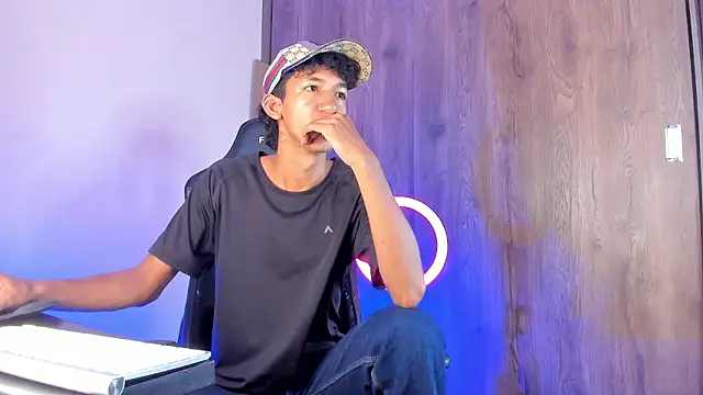 neitan miller  online show from 03/20/26, 02:44