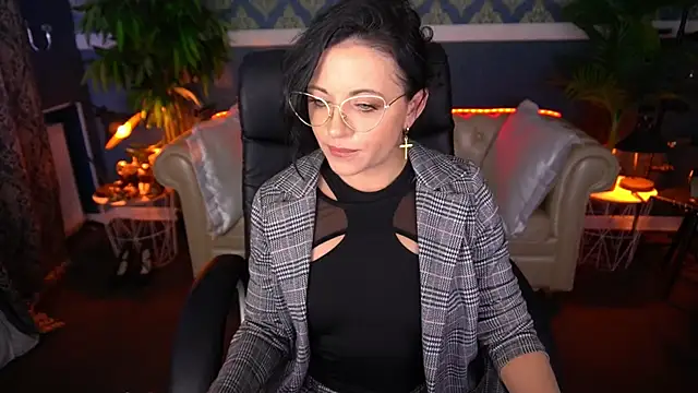 Snapshot of Dafni_Monn chatting on 05/26/26, 05:36 Dafni Monn online show from 05/26/26, 05:36