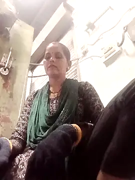 Hasmi hot09 online show from 03/12/26, 01:17