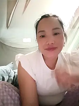 yu--yo online show from 04/01/26, 05:19