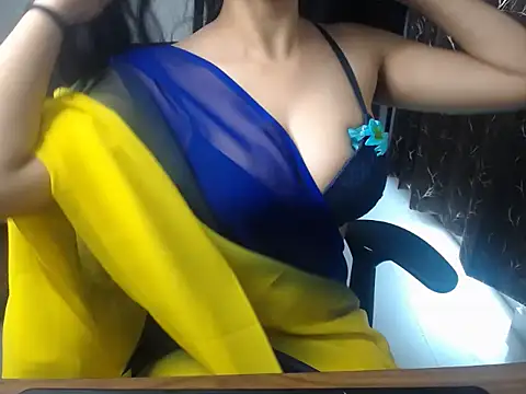 Sassy babes1 online show from 01/19/26, 08:51