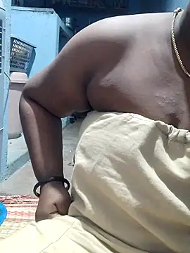 divyasree1431 online show from 04/15/26, 07:58