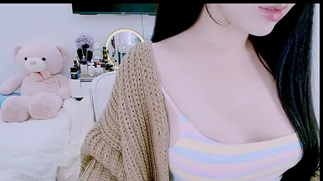 Pari Kilian22 online show from 01/11/26, 09:42