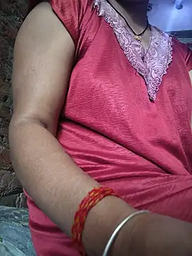 Snapshot of Nilam_cute chatting on 06/13/26, 02:42 Nilam cute online show from 06/13/26, 02:42