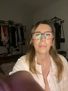 NaughtyMilla online show from 02/09/26, 02:43