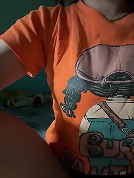 Snapshot of July-love chatting on 02/26/26, 02:10 July-love online show from 02/26/26, 02:10