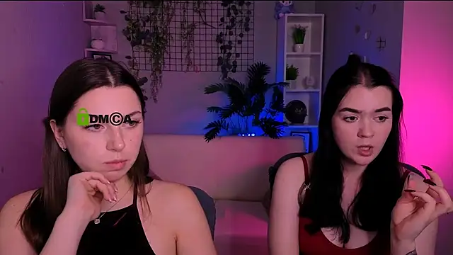 Snapshot of monica_xcx chatting on 06/20/26, 11:07 monica xcx online show from 06/20/26, 11:07