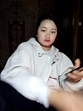 Snapshot of May-2k chatting on 01/08/26, 01:57 May-2k online show from 01/08/26, 01:57