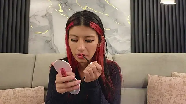 dulcetorresvg online show from 03/25/26, 03:23