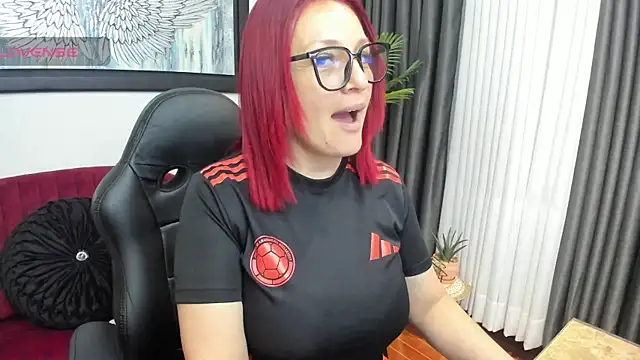 VictoriaPaker online show from 03/10/26, 11:37