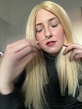 Snapshot of SpeedFitPrincess chatting on 02/25/26, 04:16 SpeedFitPrincess online show from 02/25/26, 04:16