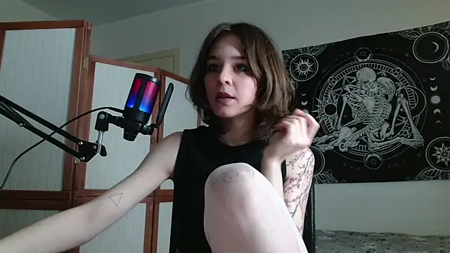 Mysterious Toy online show from 02/02/26, 05:33