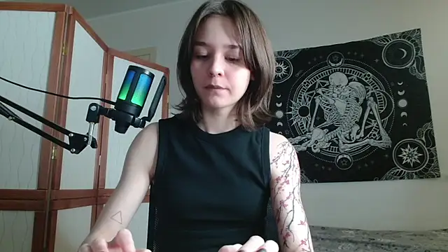 Mysterious Toy online show from 02/06/26, 04:54