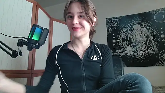 Mysterious Toy online show from 02/11/26, 05:07