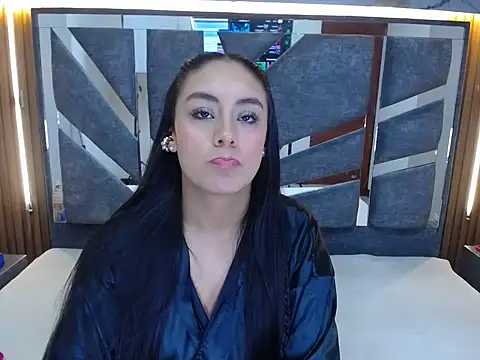 Lolacf online show from 01/13/26, 01:49