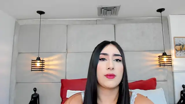 IvonneOwen online show from 01/11/26, 08:03