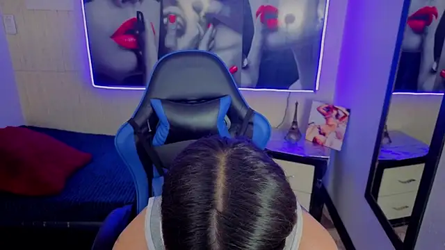 Snapshot of Harley_quinzell chatting on 02/10/26, 06:34 Harley quinzell online show from 02/10/26, 06:34