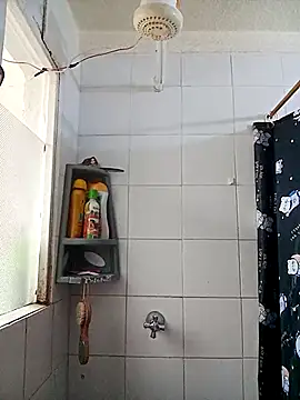 GraceAlexa12 online show from 04/11/26, 04:00