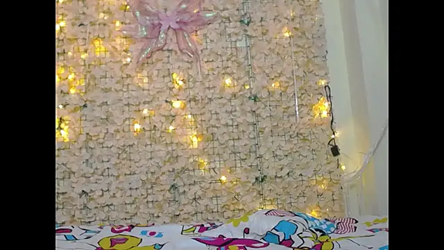 Cute-Cherry12 online show from 03/15/26, 02:28