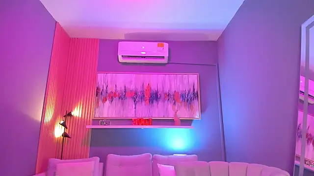 Snapshot of lilian_vergara chatting on 01/09/26, 07:37 lilian vergara online show from 01/09/26, 07:37