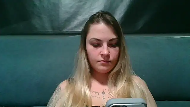 Snapshot of ArabellaBella chatting on 01/12/26, 01:05 ArabellaBella online show from 01/12/26, 01:05