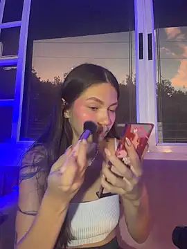 EmmaJhoons online show from 01/17/26, 11:37