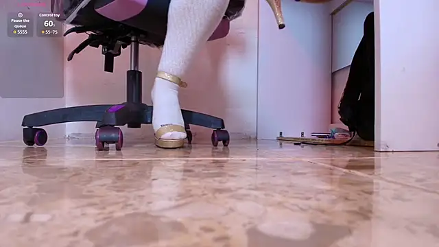 Renata blue online show from 02/21/26, 04:52